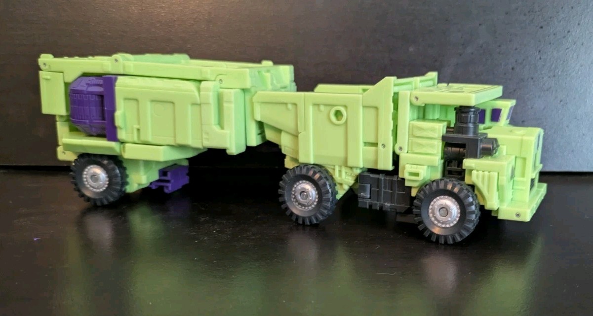 Transformers Studio Series 86 Constructicon Devastator COMPLETE SET