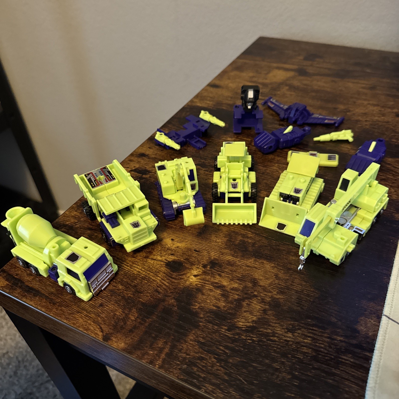 Hasbro Transformers: Vintage G1 Constructicon Devastator Collection Pack