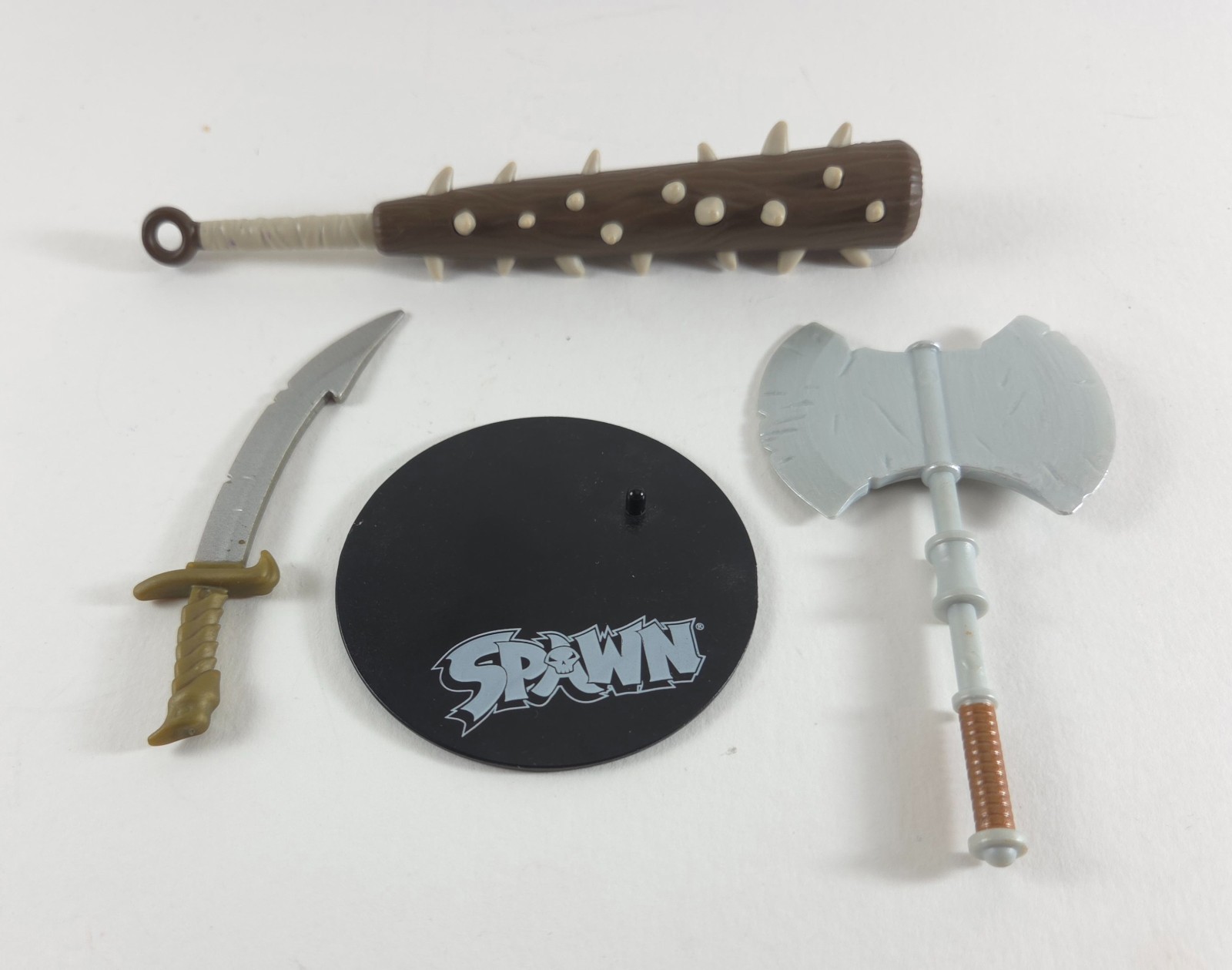McFarlane Toys Spawn and throne deluxe box set with 3 bonus weapons – loose