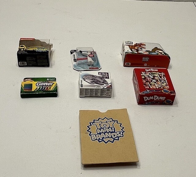 Zuru Mini Brands Mixed Lot Of 7 Items: Star Wars Sponge Bob Crayola Dum Dum Dino
