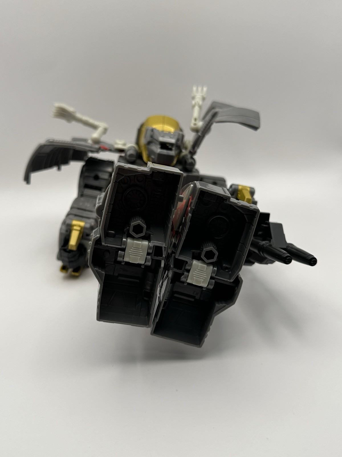 Hasbro Transformers Studio Series 86 Leader Class Grimlock and Wheelie