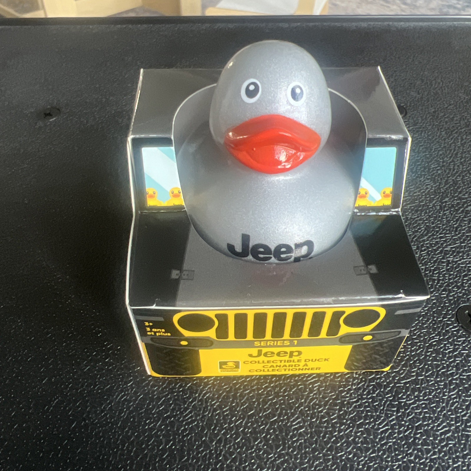 Jeep Branded 2″ Ducks in Paper Jeep 4×4 Box – Silver Sparkle Series 1
