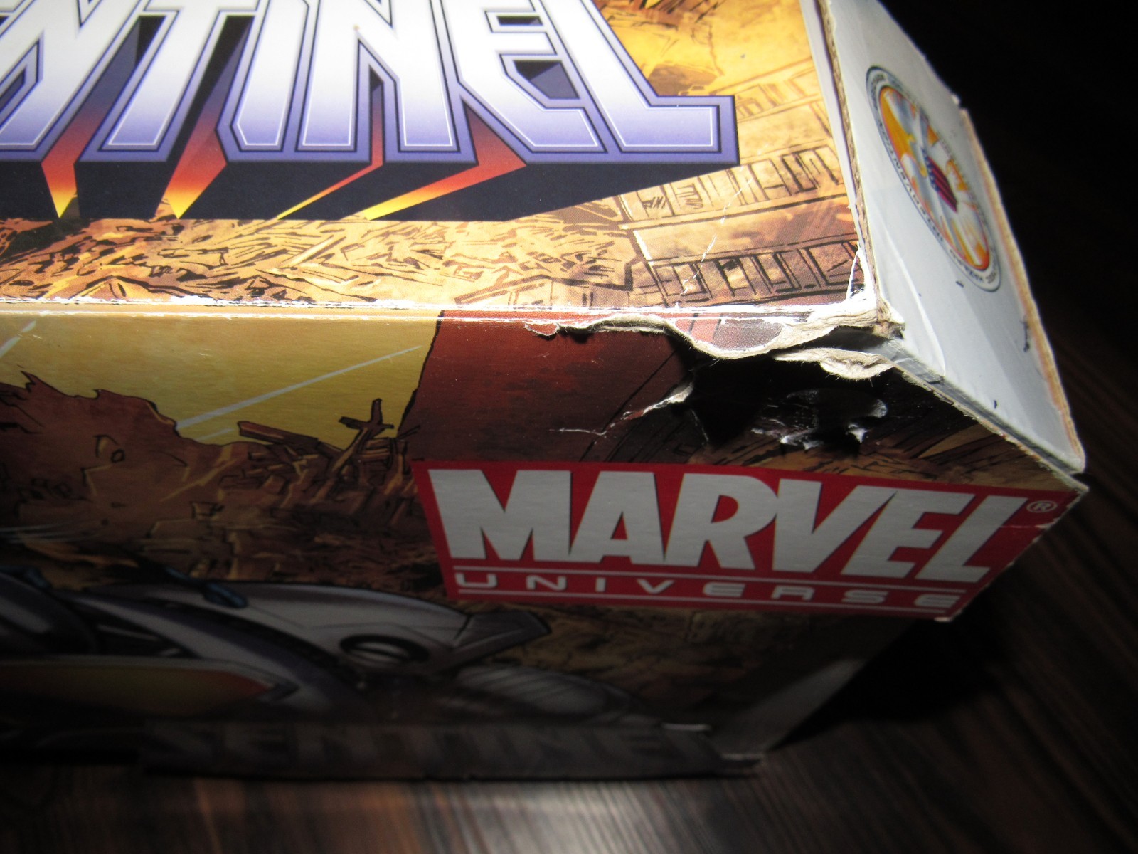 Marvel Universe 3.75 figure Masterworks SDCC Sentinel 16″ NEW BOX HAS WEAR