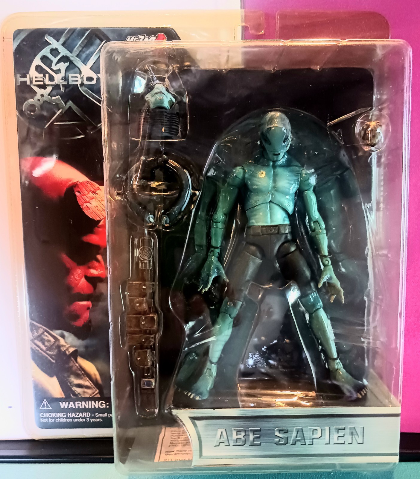 Mezco Hellboy Abe Sapien Blue/Black Boxed Action Figure w/ Alt Head 2004