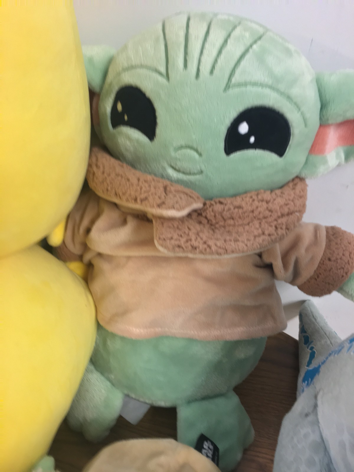 Plush Lot Of Pikachu Star Wars Grogu Jurassic Park Spider-man Captain America