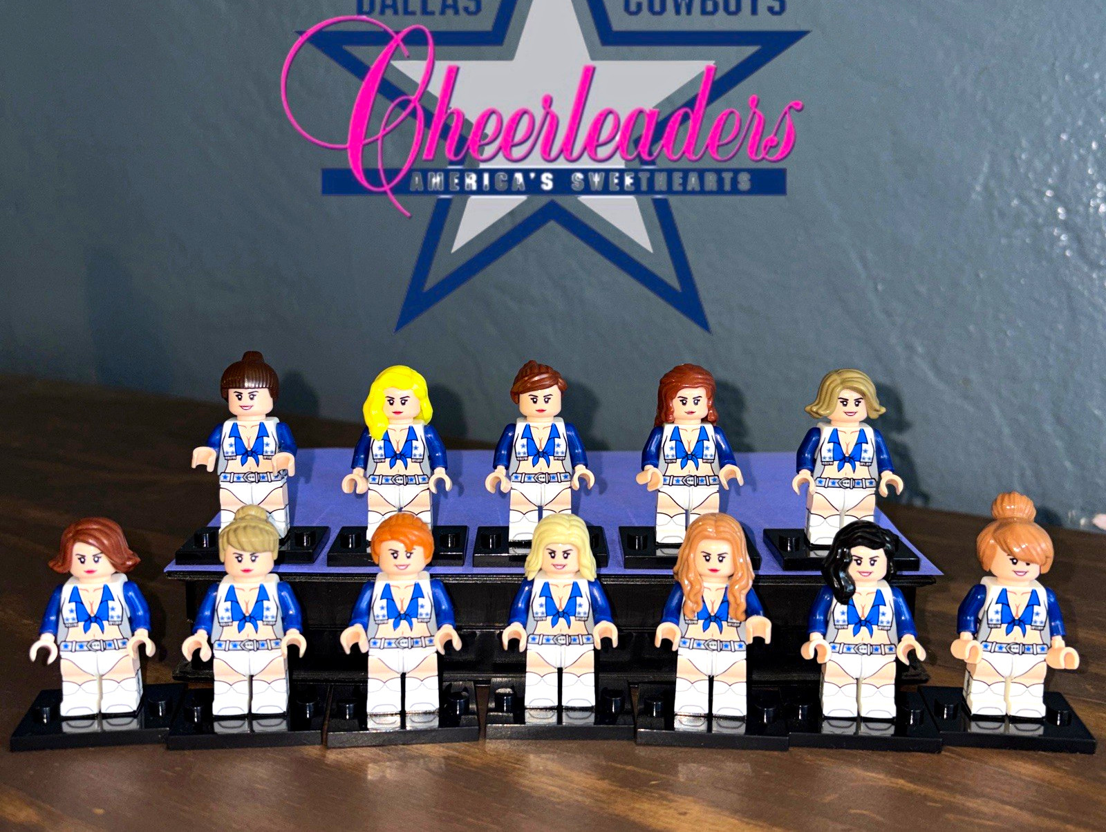 12pcs Dallas Cowboys NFL Cheerleader America’s Sweethearts Mini Figures Custom
