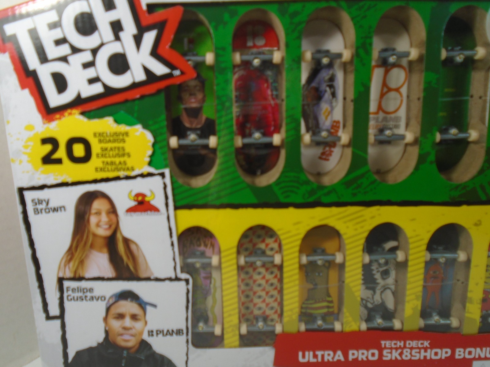 SPIN MASTER TECH DECK–ULTRA PRO SK8SHOP BONUS (NEW) 20 EXCLUSIVE BOARDS