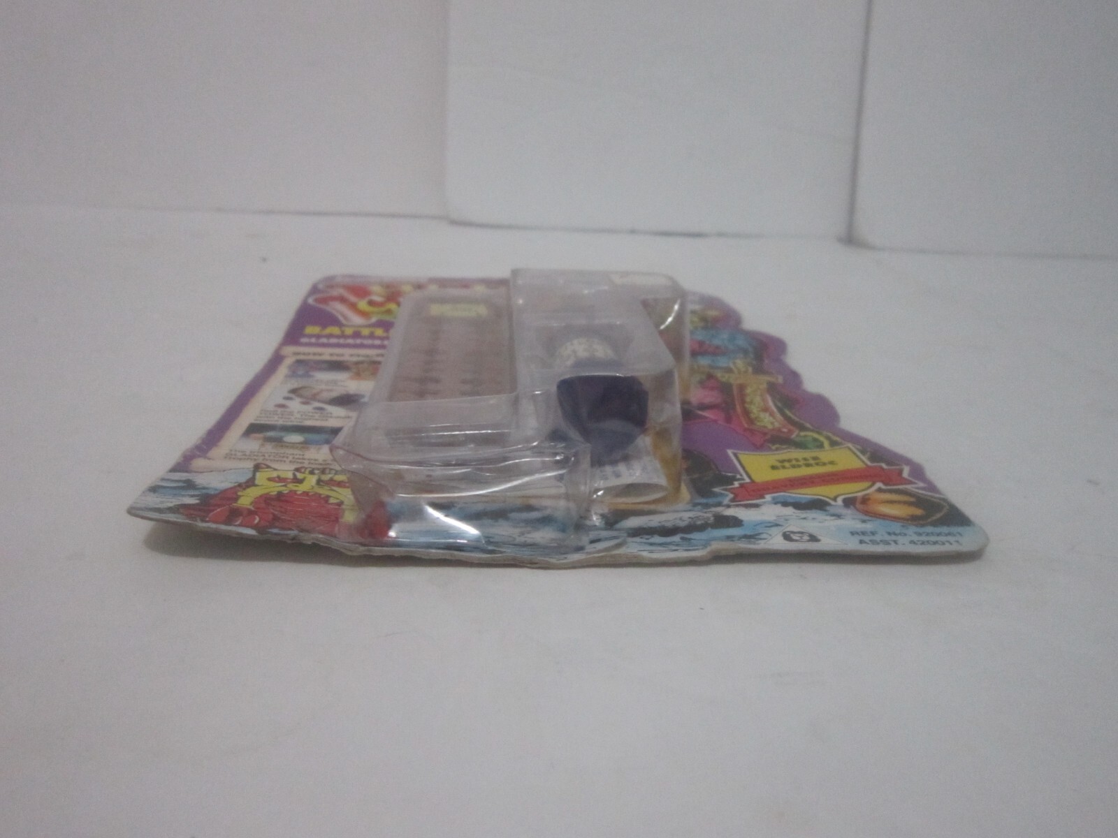 Lot – 2 Unopened ’91 Bluebird Hero Gladiators figures Warlord Skor + Wise Eldroc