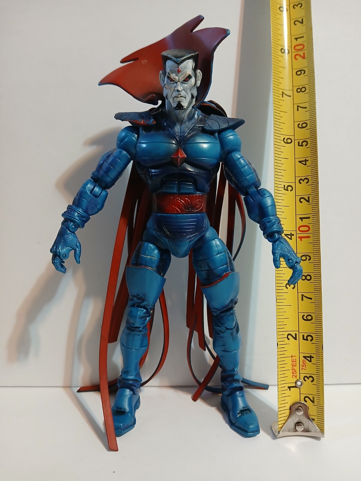 Marvel Legends Black Mr. Sinister Sentinel Series 6″ action figure ToyBiz 2005