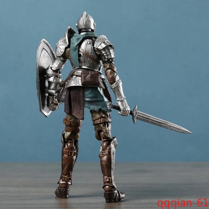 Dark Souls Figures Knight Armor Figure Demon’S Souls Action Figurine Fluted