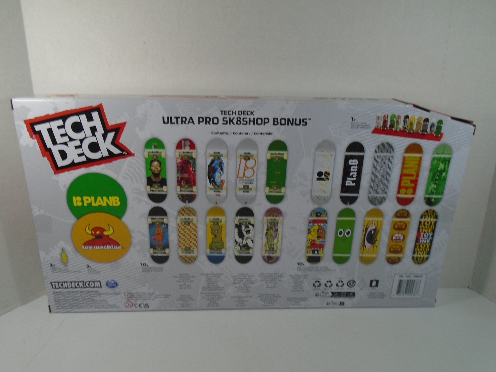 SPIN MASTER TECH DECK–ULTRA PRO SK8SHOP BONUS (NEW) 20 EXCLUSIVE BOARDS