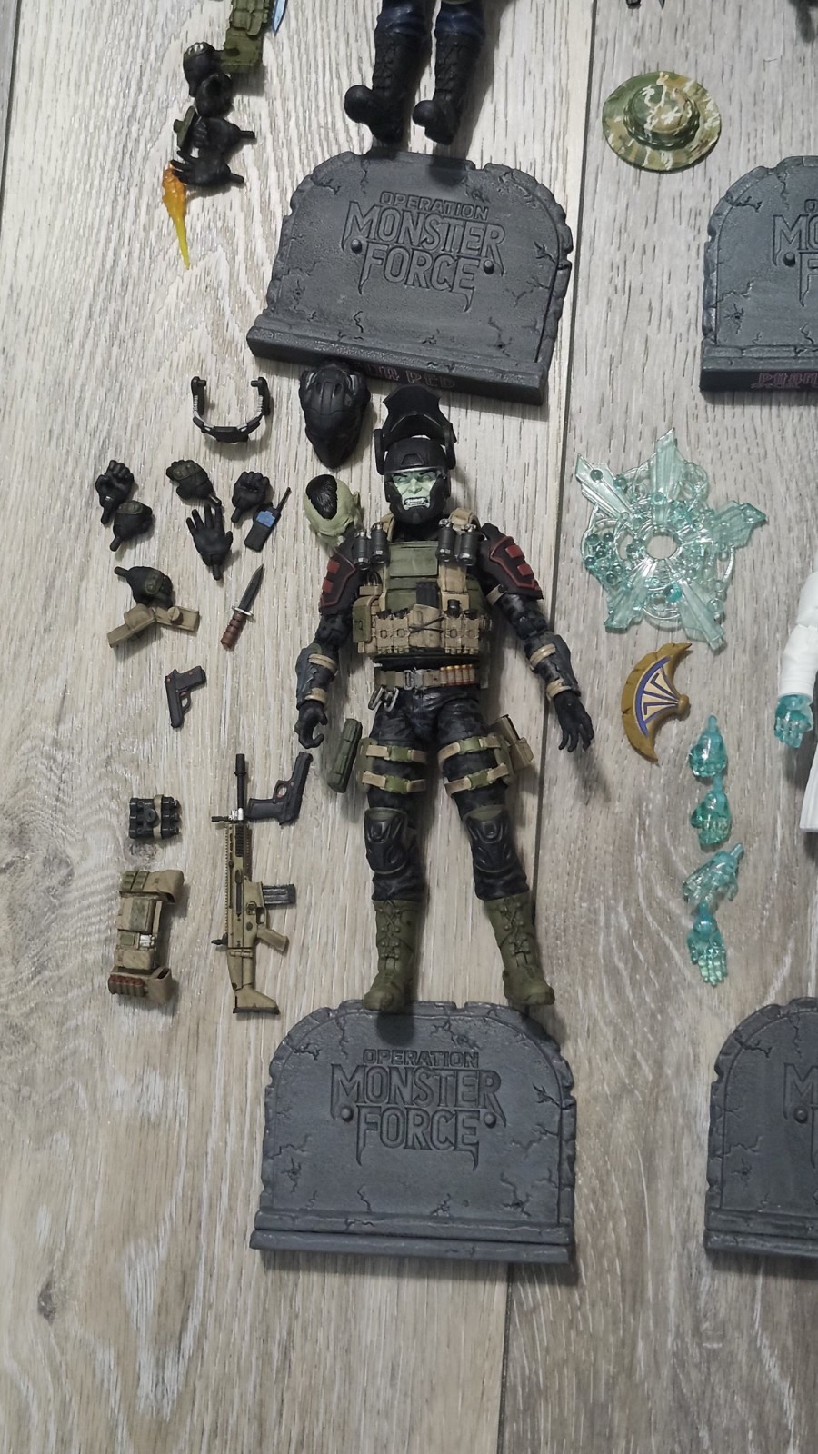 Operation Monster Force Lot 10 Figures Doner Party Eraser Delta Red Special Ops
