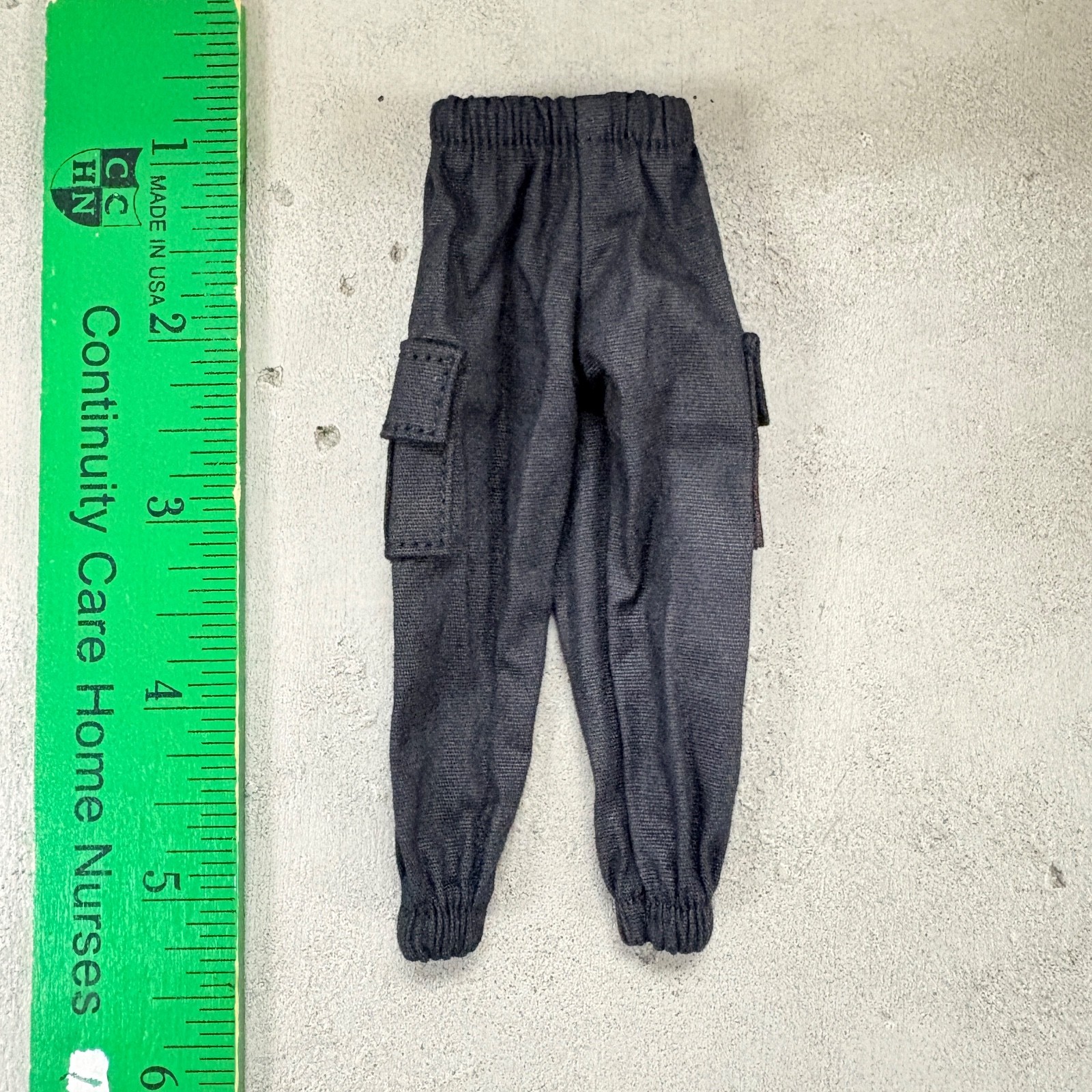 PB-MUF-PT-BLK: Black Cargo Pants for 7″ WWE or Muff Toys Adam Muscle Body