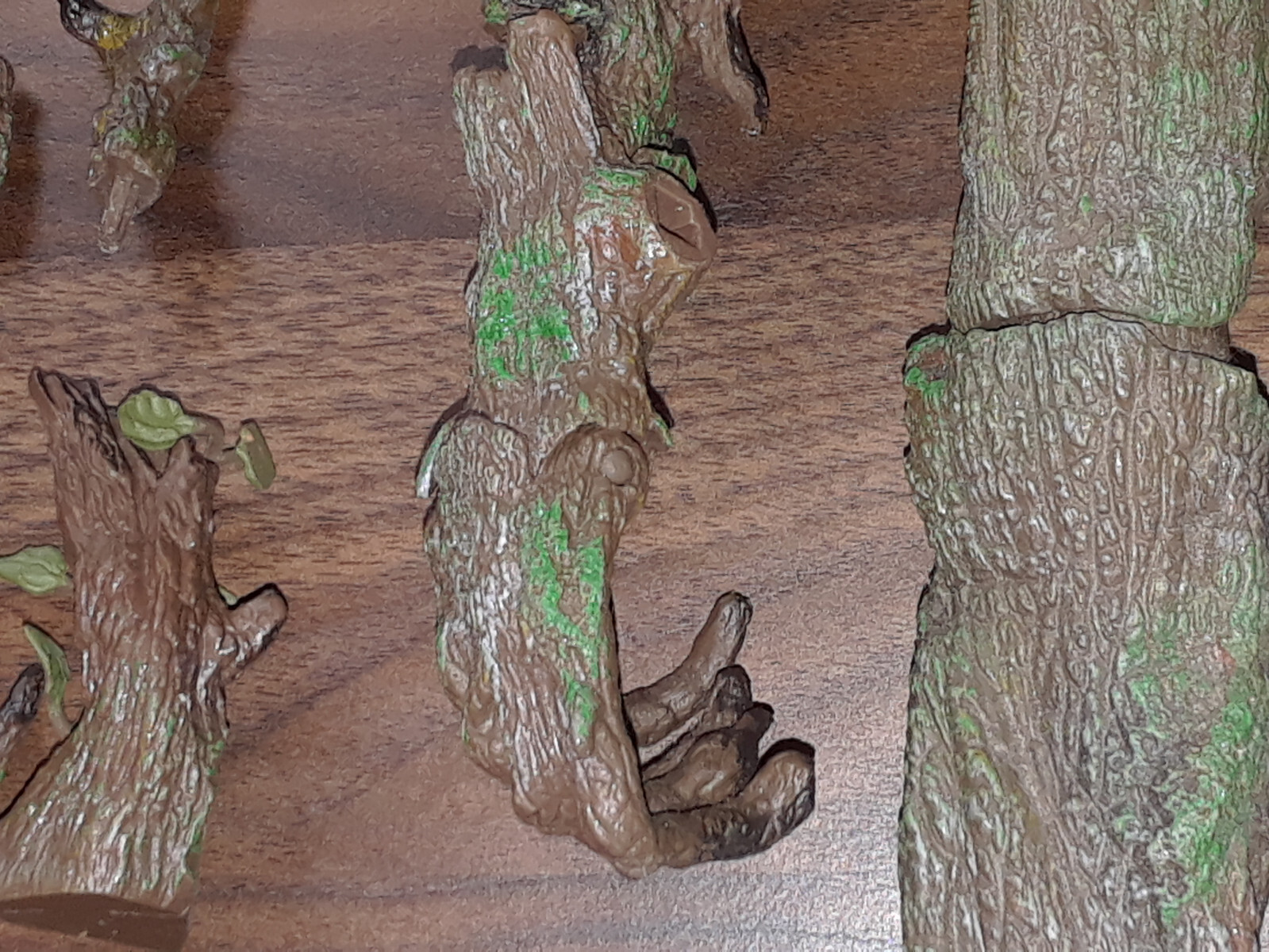 Lord of the Rings LOTR Treebeard 17″ Action Figure Marvel 2002 (Loose Parts)