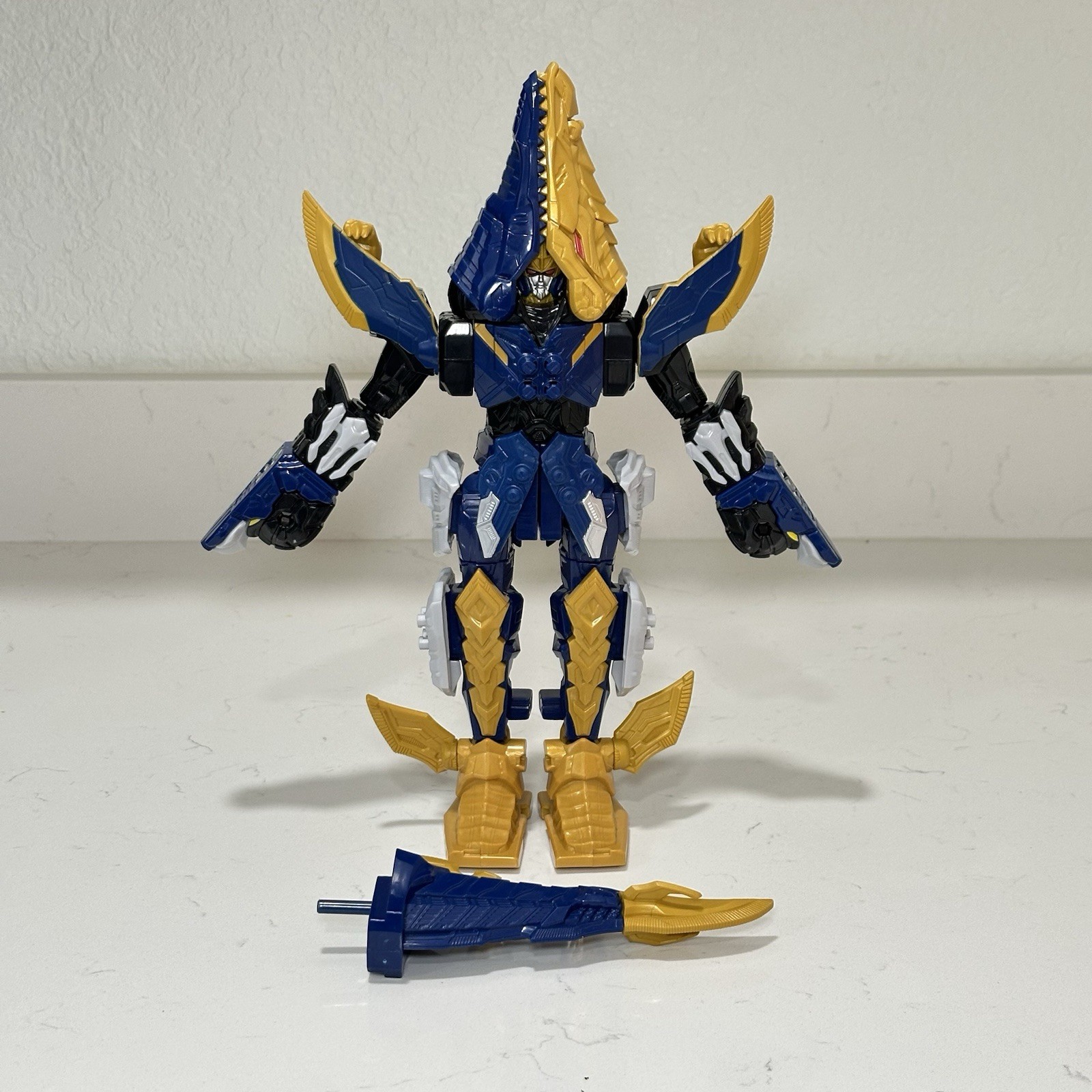 Power Rangers Dino Fury Mosa Razor Zord Action Figure Zord Link With Sword
