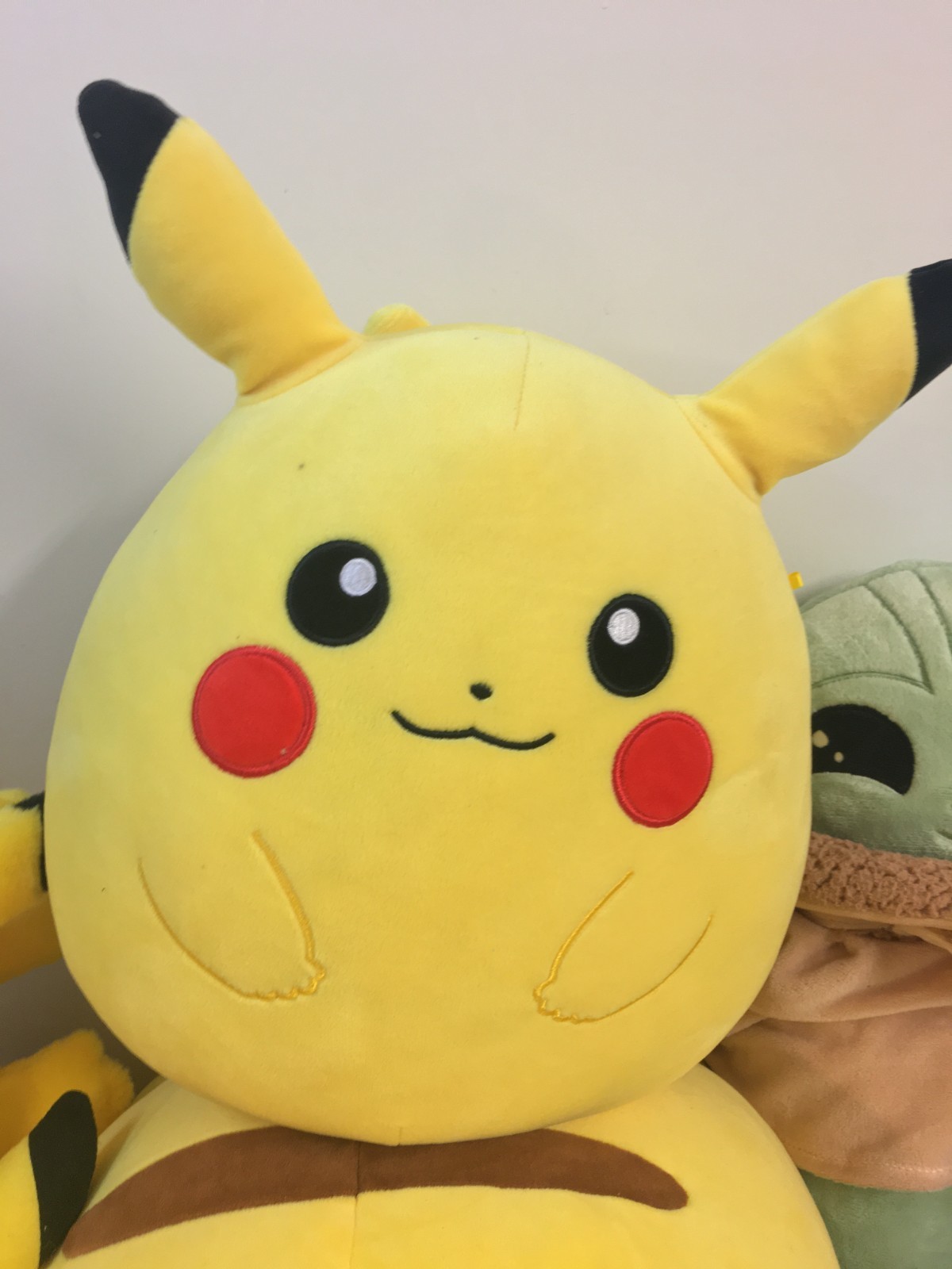 Plush Lot Of Pikachu Star Wars Grogu Jurassic Park Spider-man Captain America
