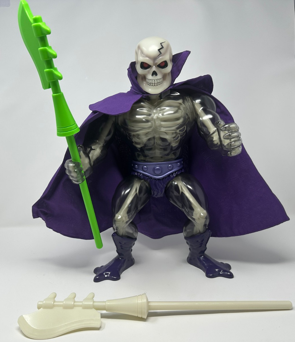 Mondo 1/6 Scareglow 15″ Soft Vinyl Glow in the Dark