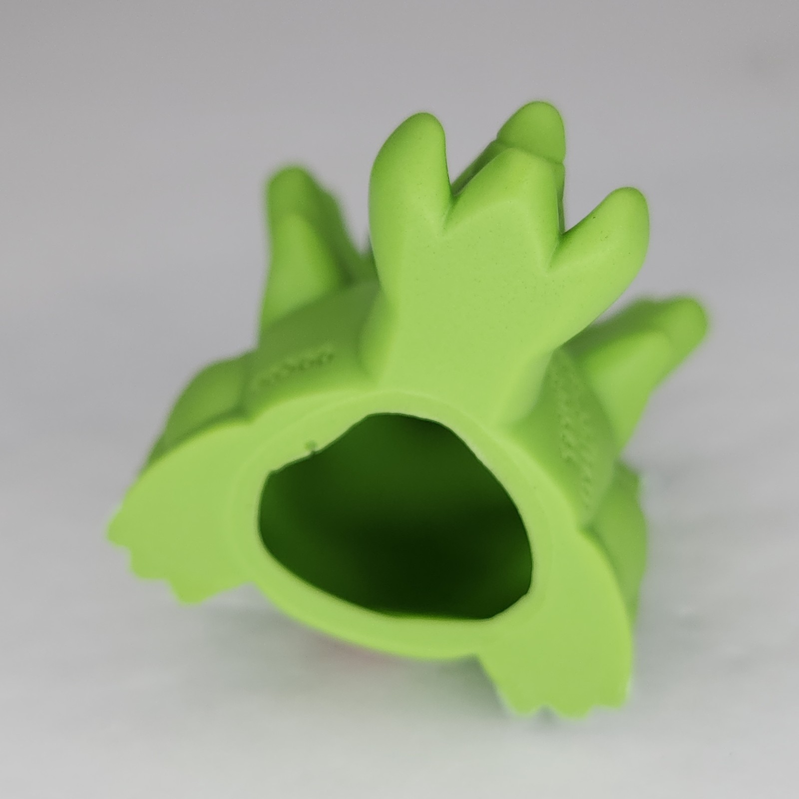 Pokemon 2″ Mega Tyranitar Finger Puppet Mini Figure Nintendo Bandai