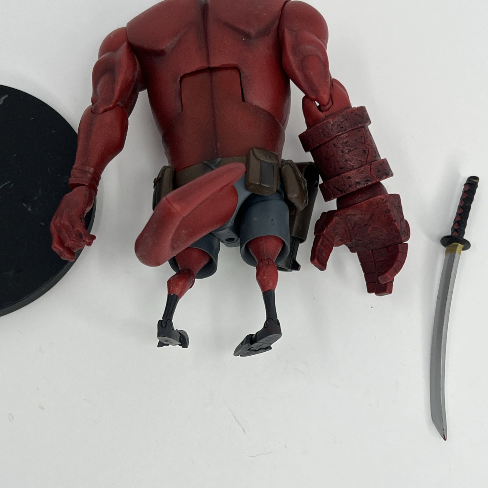 2007 Gentle Giant Hellboy Animated Deluxe Action Figure w/ Gun & Sword