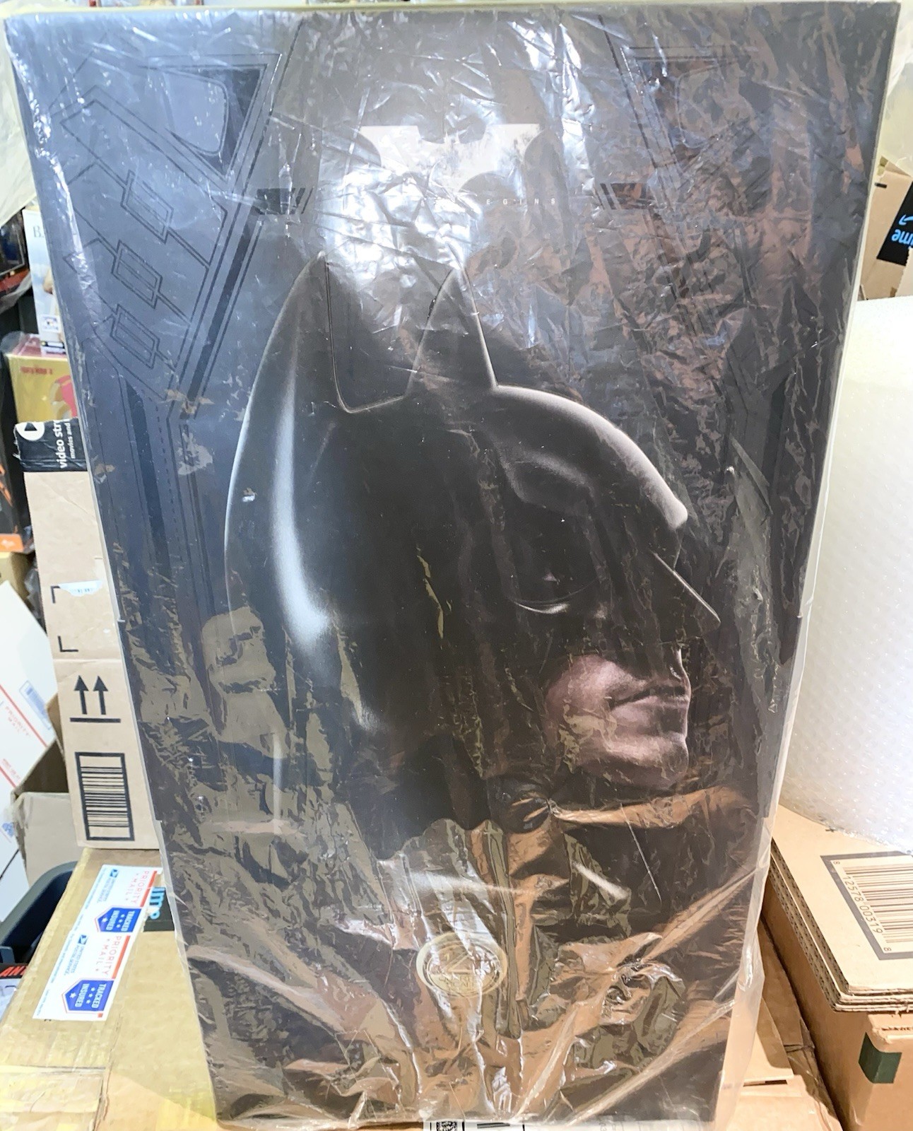 Hot Toys Batman Begins Christian Bale 1/4 Scale Figure QS009 – NEW & SEALED