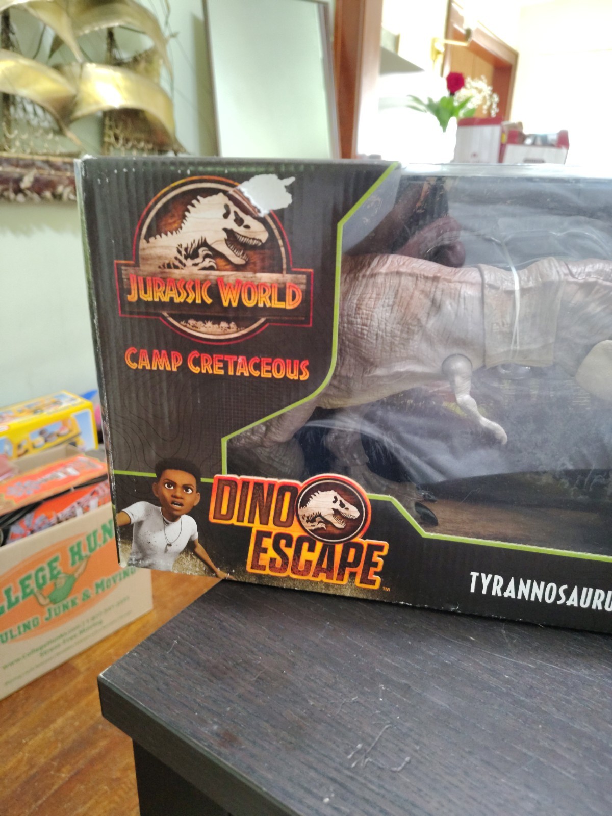 Jurassic Park World T-Rex Darius Blue Raptor Camp Cretaceous Playset New