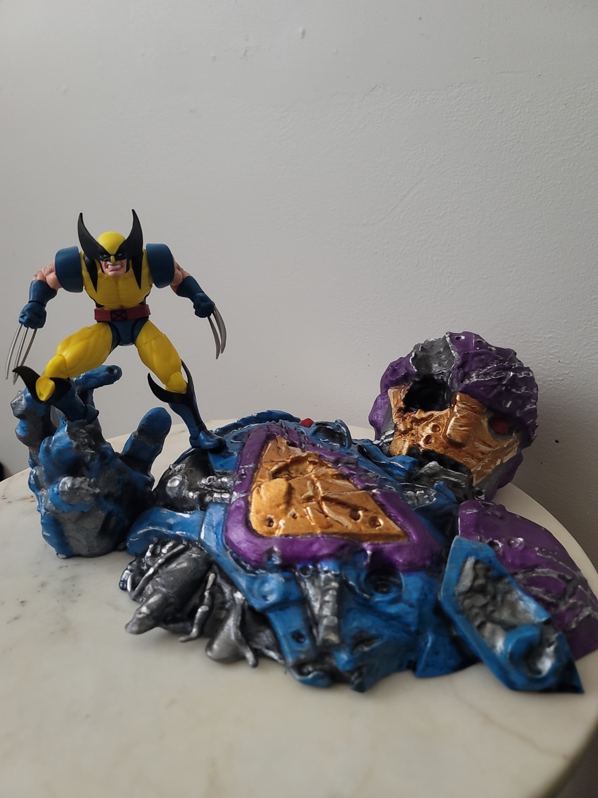 Marvel Legends Sentinel Scale Damage Dispaly