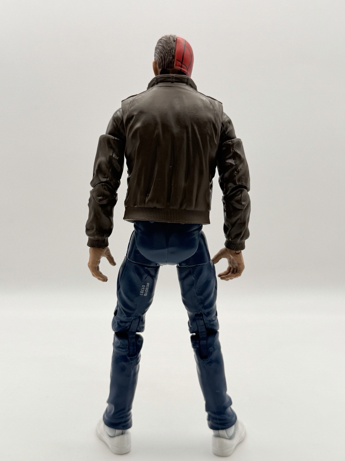 Marvel Legends PETER PARKER Retro Collection 6″ Action Figure