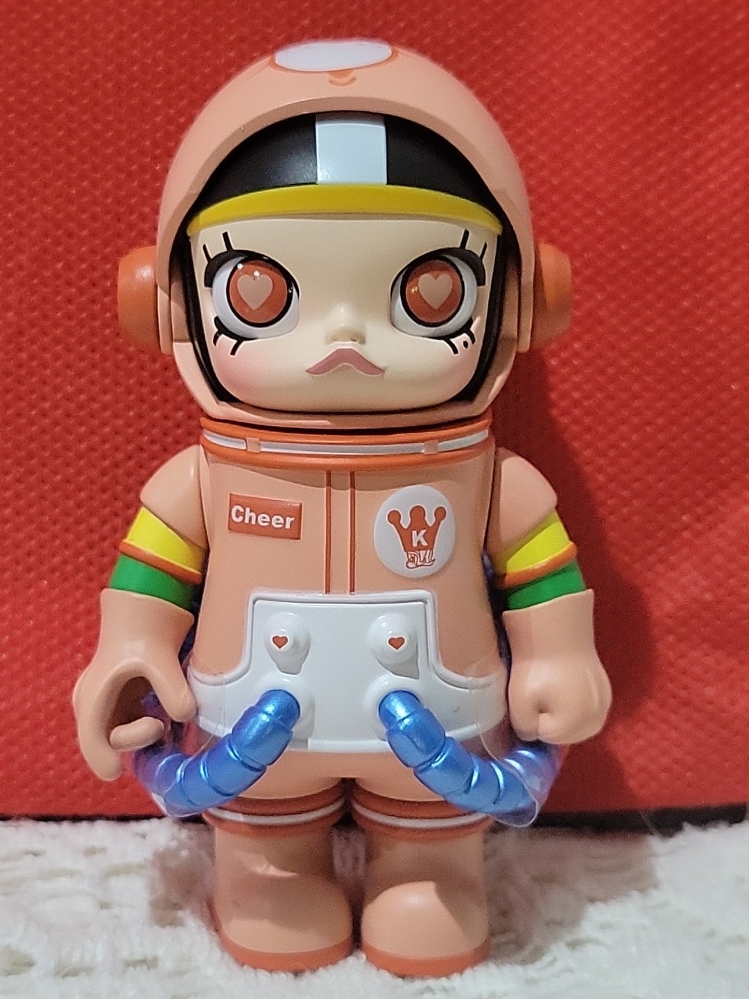 POP MART Mega Space Molly 100% Series 2-B “Cheer Bear” (Secret Chase Figure).