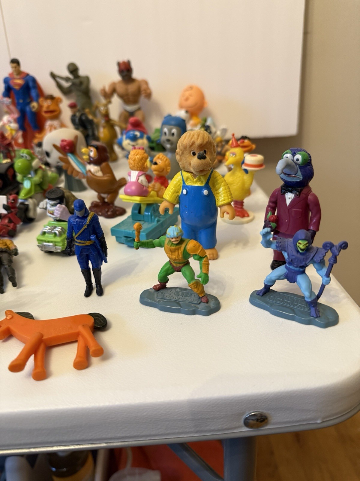 Lot Of Toys Action Figures (see Description)