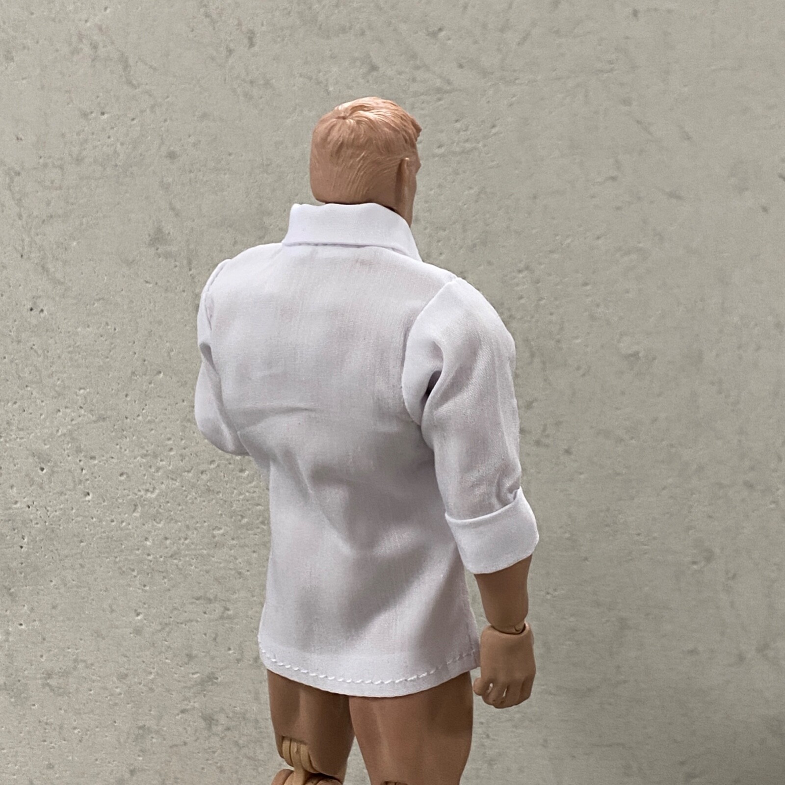 SU-RSV-SHT-WHT-L: 1/12 White Dress Shirt w/ roll-up sleeve for 6″ Muscular body