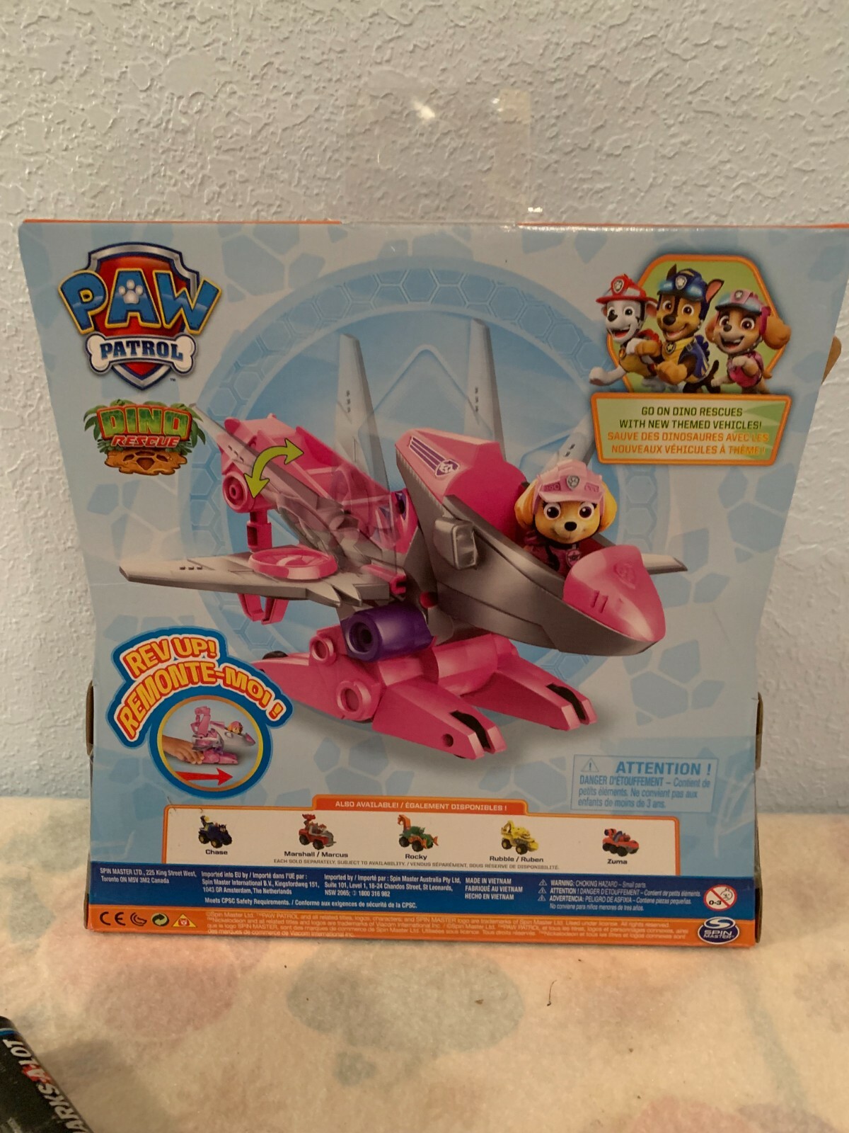 Nickelodeon Paw Patrol Skye Deluxe Vehicle and Action Figure – Multicoloured