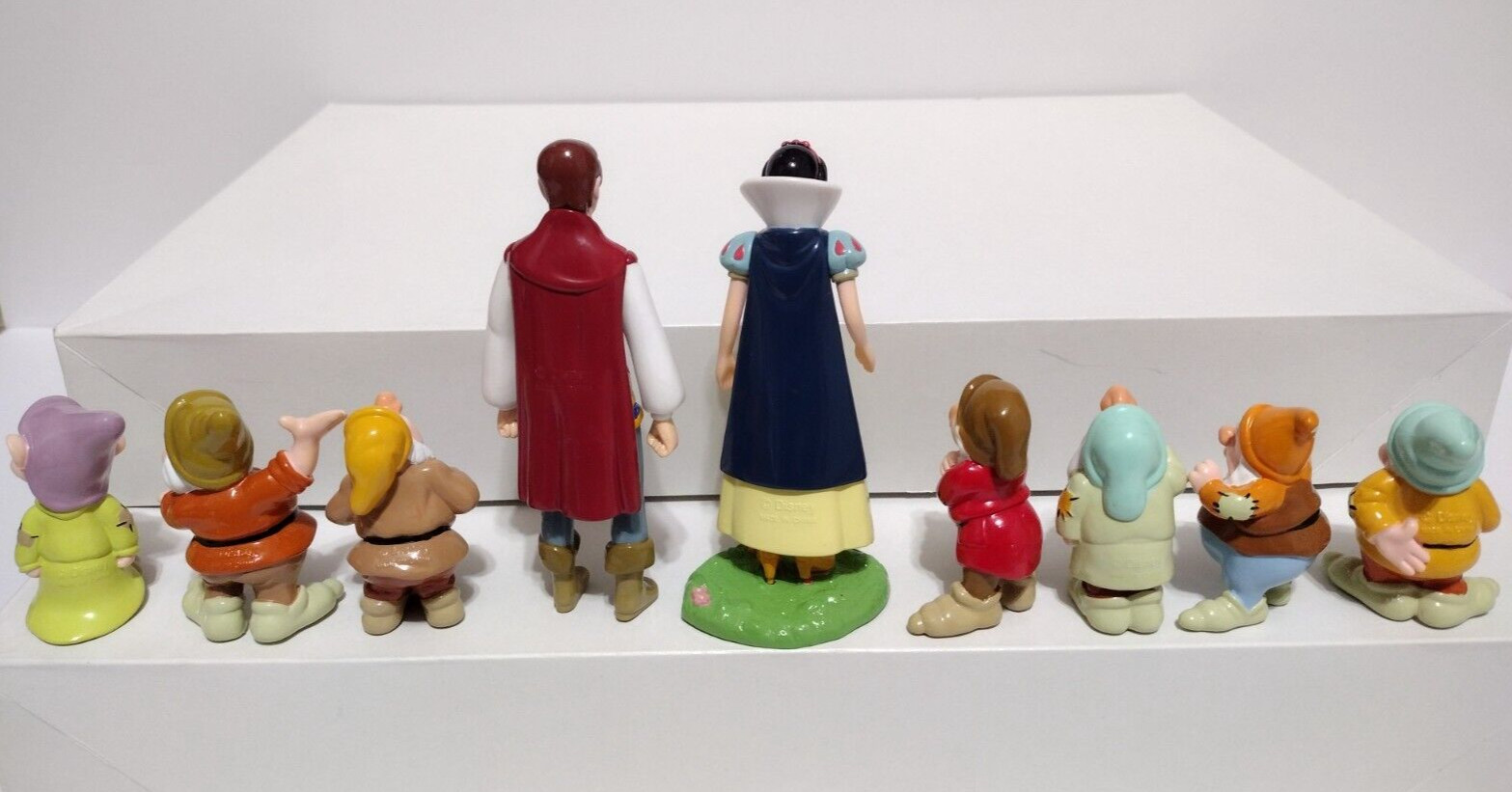 Vintage Disney SNOW WHITE Theme-Park Exclusive Action Figure Toy Set EXCELLENT!