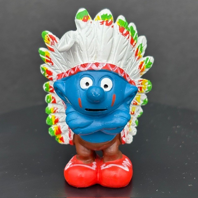 Smurfs 20144 American Indian Smurf Chief Colorful Headdress Vtg Schleich Figure