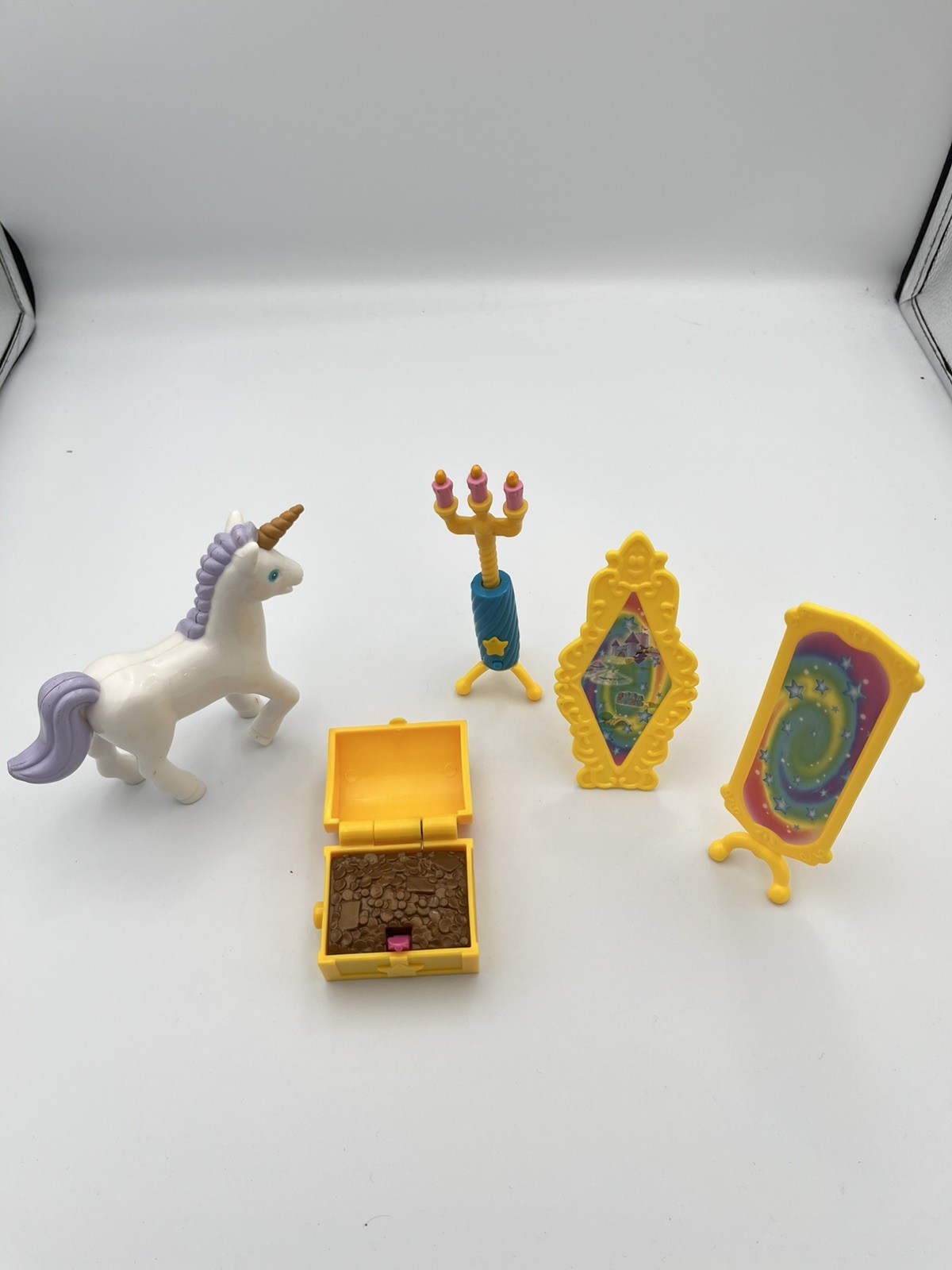 Dora the Explorer Magical Castle Figures and Accessories Lot 22 pieces