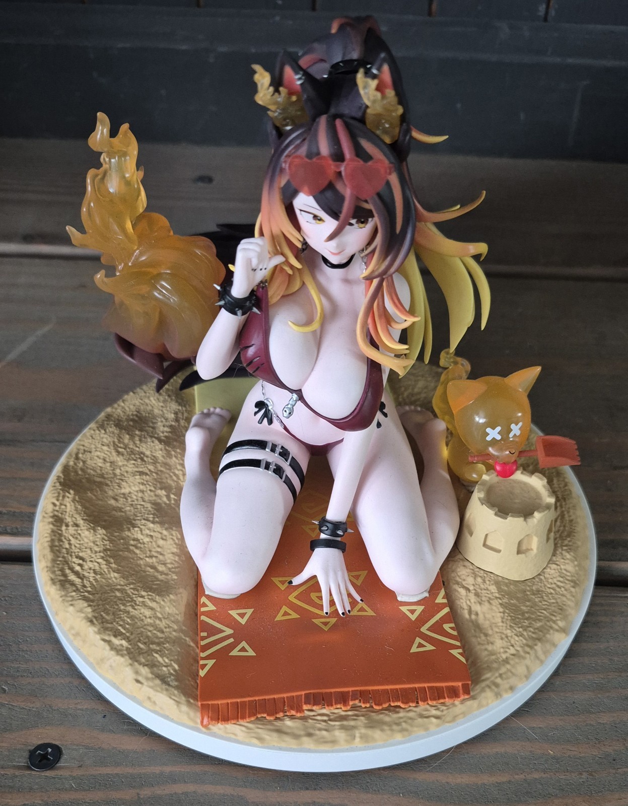 Novel Horizons Project Summertime Sinder 1/7 Scale Limited Edition Figure