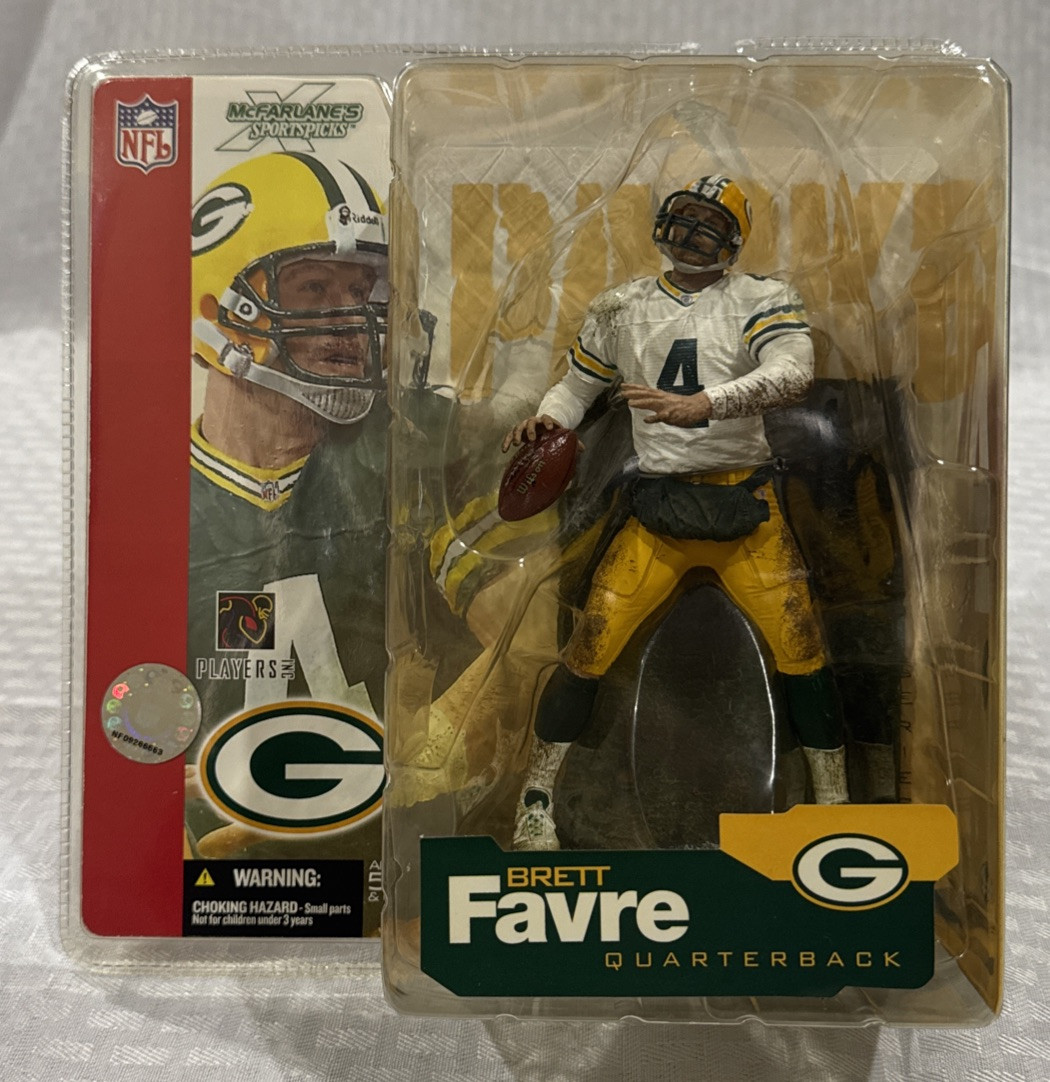 2002 McFarlane NFL Sportspicks Brett Favre Packers White Jersey/White Sleeves