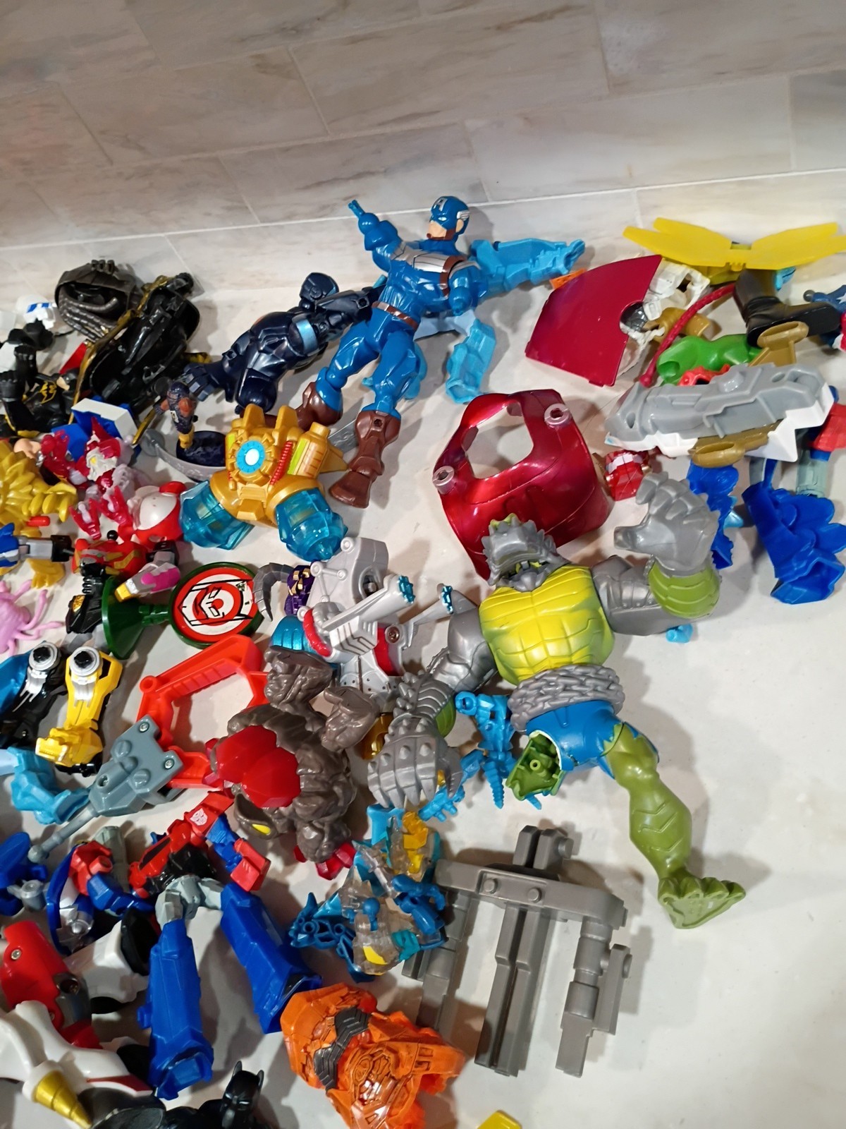 Lot Of Mixed Branded Action Figures And Accessories 6 Lbs Total