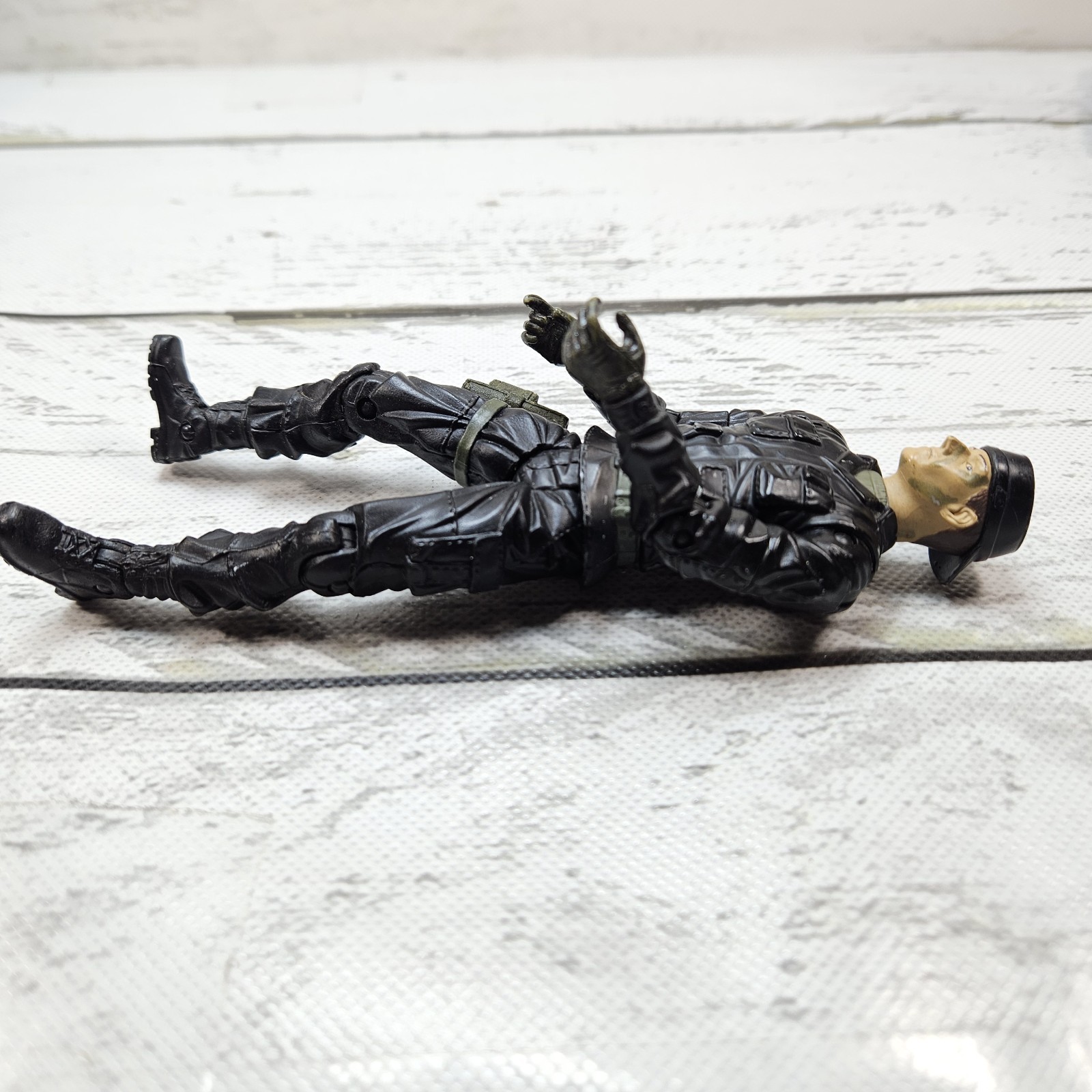 Resaurus Special Forces Mission 1 Green Beret Soldier 2000 6″ Vintage Figure