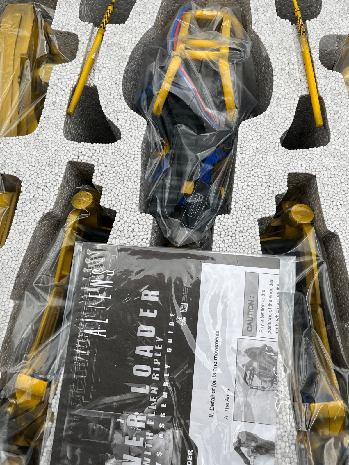 HOT TOYS MMS39: ALIENS – POWER LOADER WITH ELLEN RIPLEY NIB #2