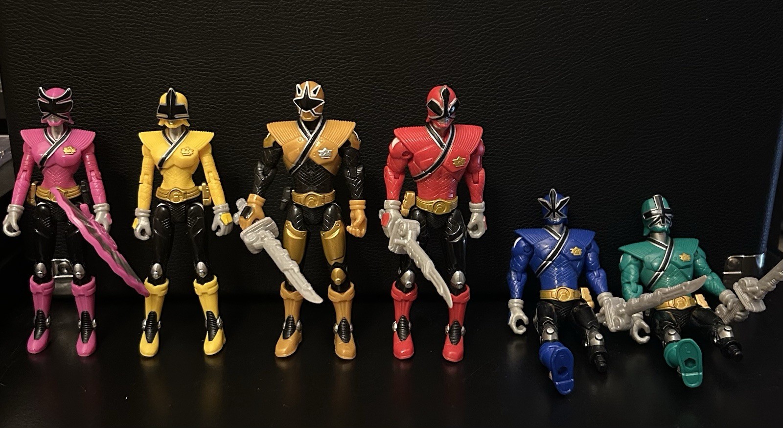 Power Rangers 2012 Bandai Lot of 6 Pink, Yellow, Gold, Red, Blue, Green Rangers