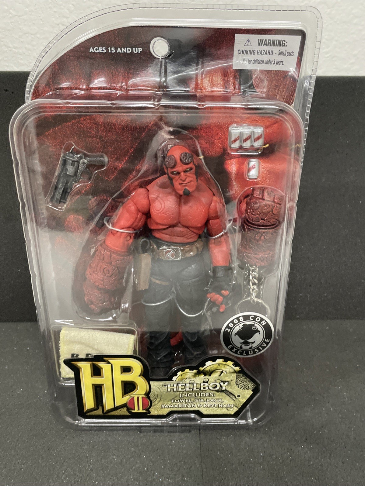 Hellboy Hellboy II The Golden Figure Comic Con Exclusive New NIB Mezco Toys 2008