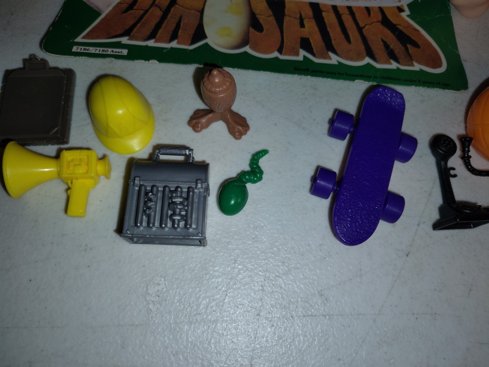 Disney Dinosaurs TV Show Figure Set Lot COMPLETE 6 SINCLAIR FAMILY 1991 HASBRO