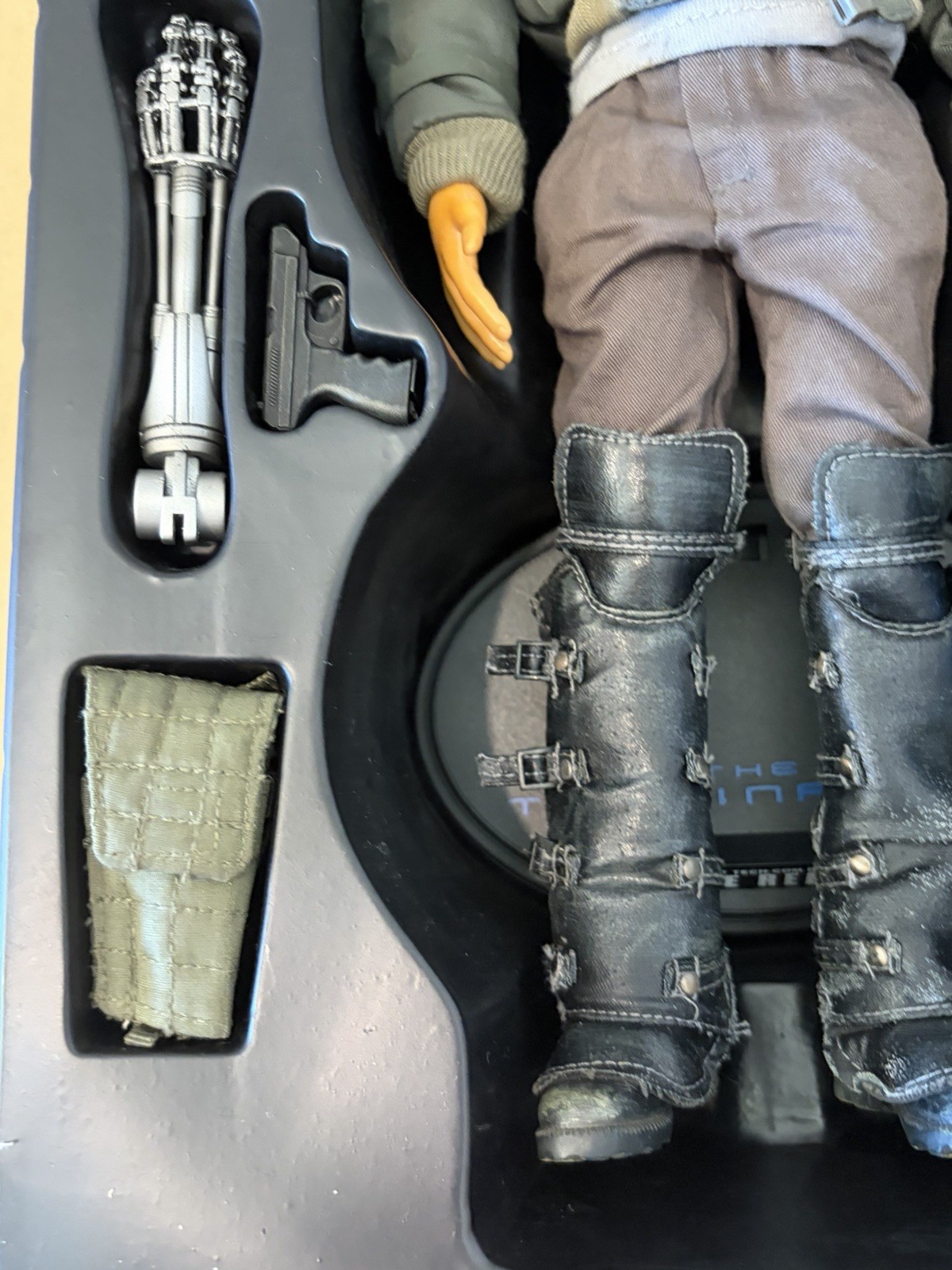 12” 1/6 Hot Toys The Terminator Kyle Reese MMS01 Action Figure RARE T-800 Arnold