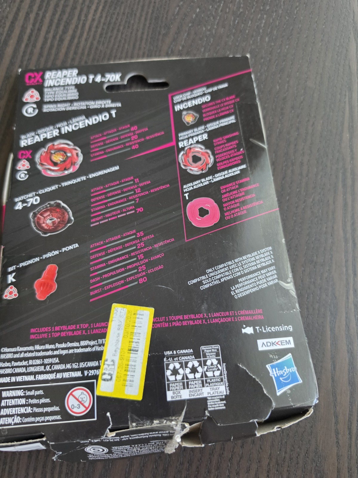 Takara Tomy Bayblade X Reaper Incendio T 4-70K Damaged Box