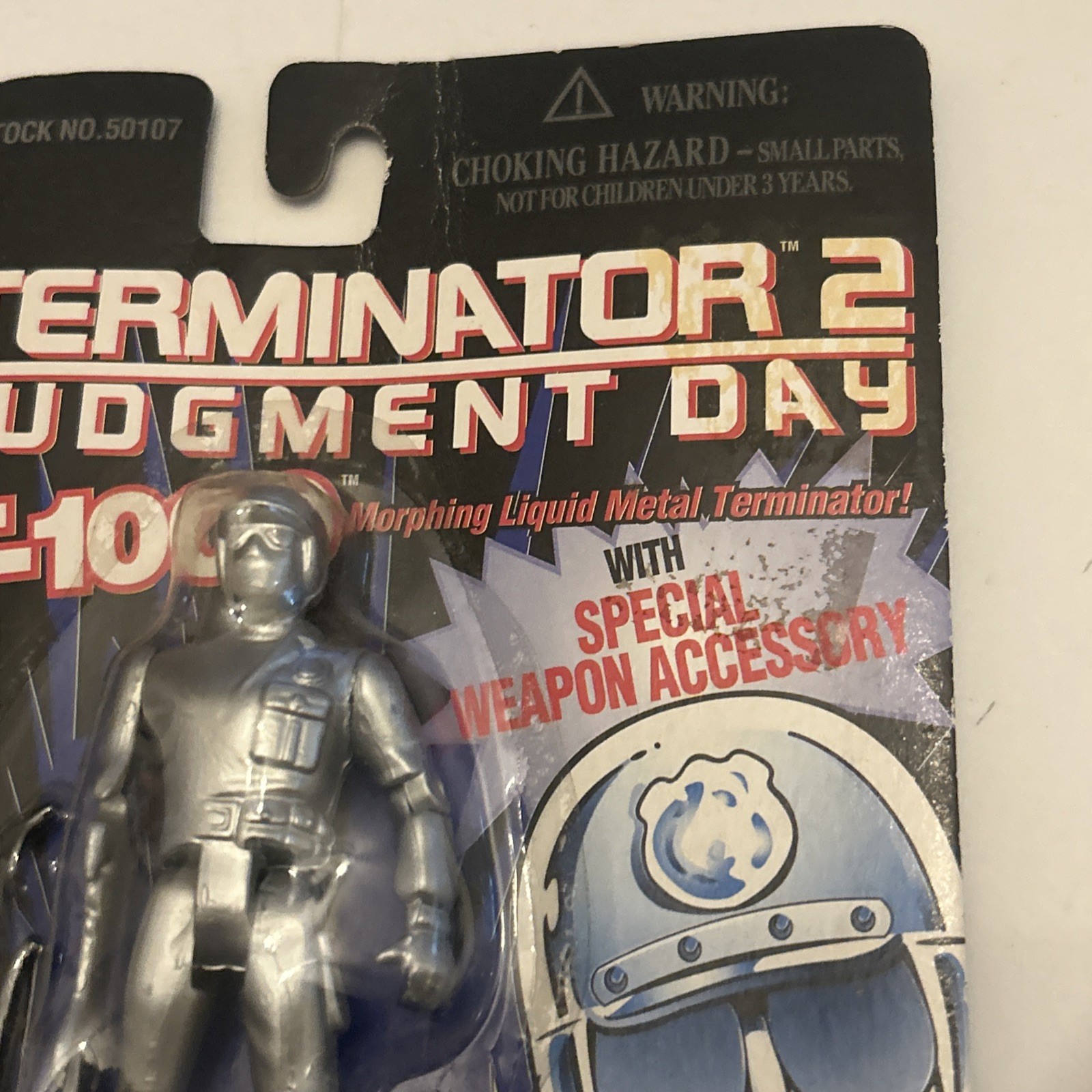 1995 Toy Island Terminator 2 T-1000 Action Figure SEALED. Card is bent