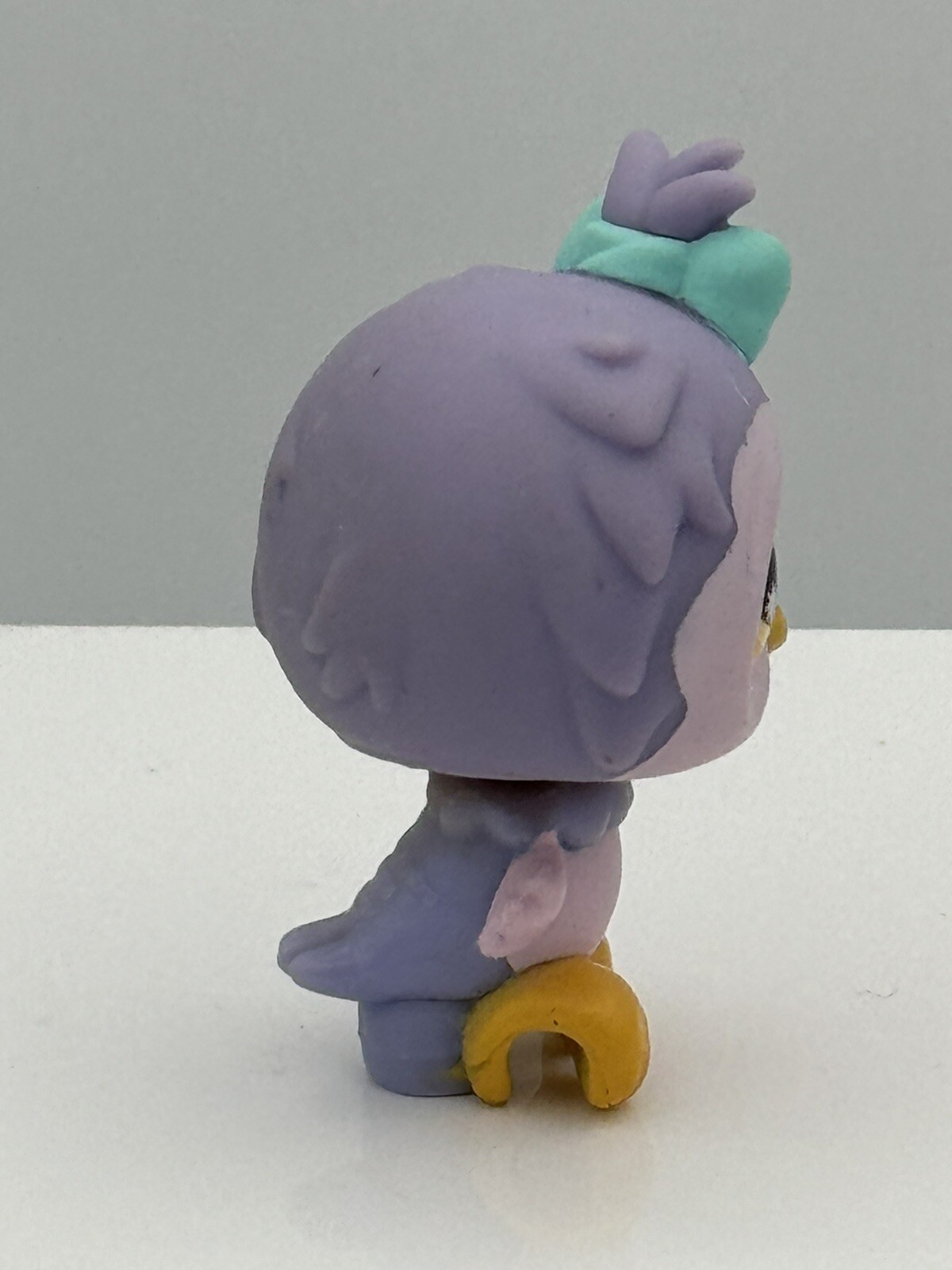 LPS Purple Owl Littlest Pet Shop 924 Bird Bow Pet Toy Hasbro 2007 Yellow Eyes