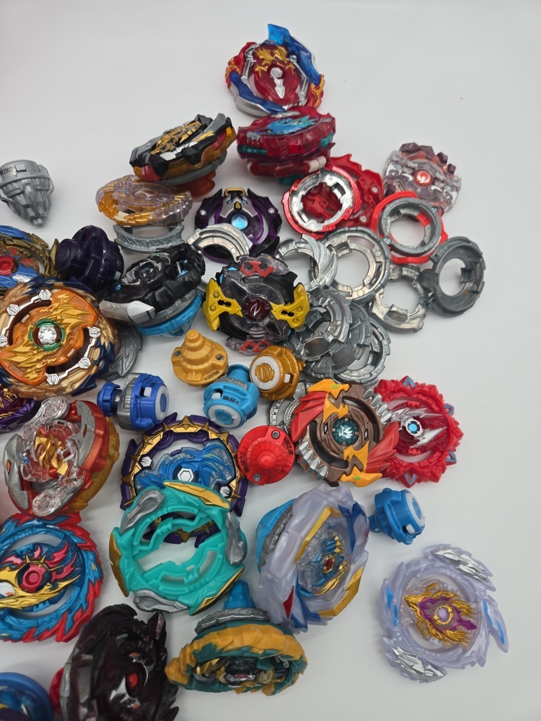 Beyblade Burst Pro Series Elite Champions Pro Set With Beyblades And Launchers