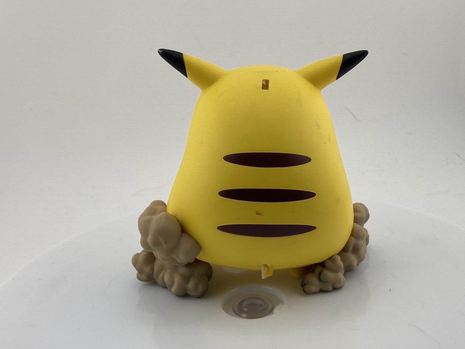 Pokemon Pikachu Gigantamax VMAX 25th Limited Edition Figure 2021 Broken Tail