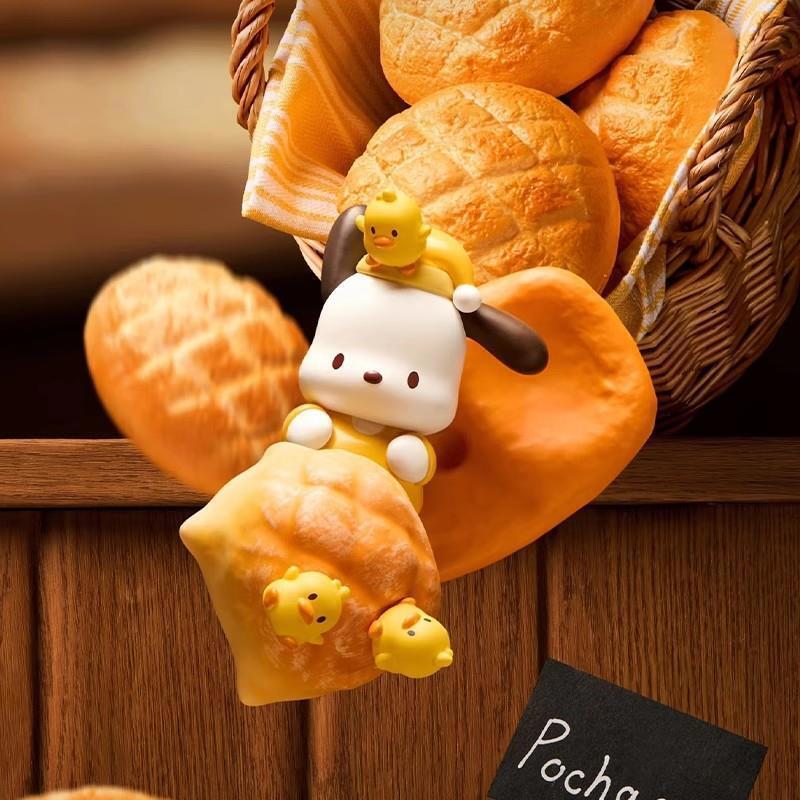 Miniso Sanrio Happy Baking Series Blind Box Confirmed Figures Gift Toy
