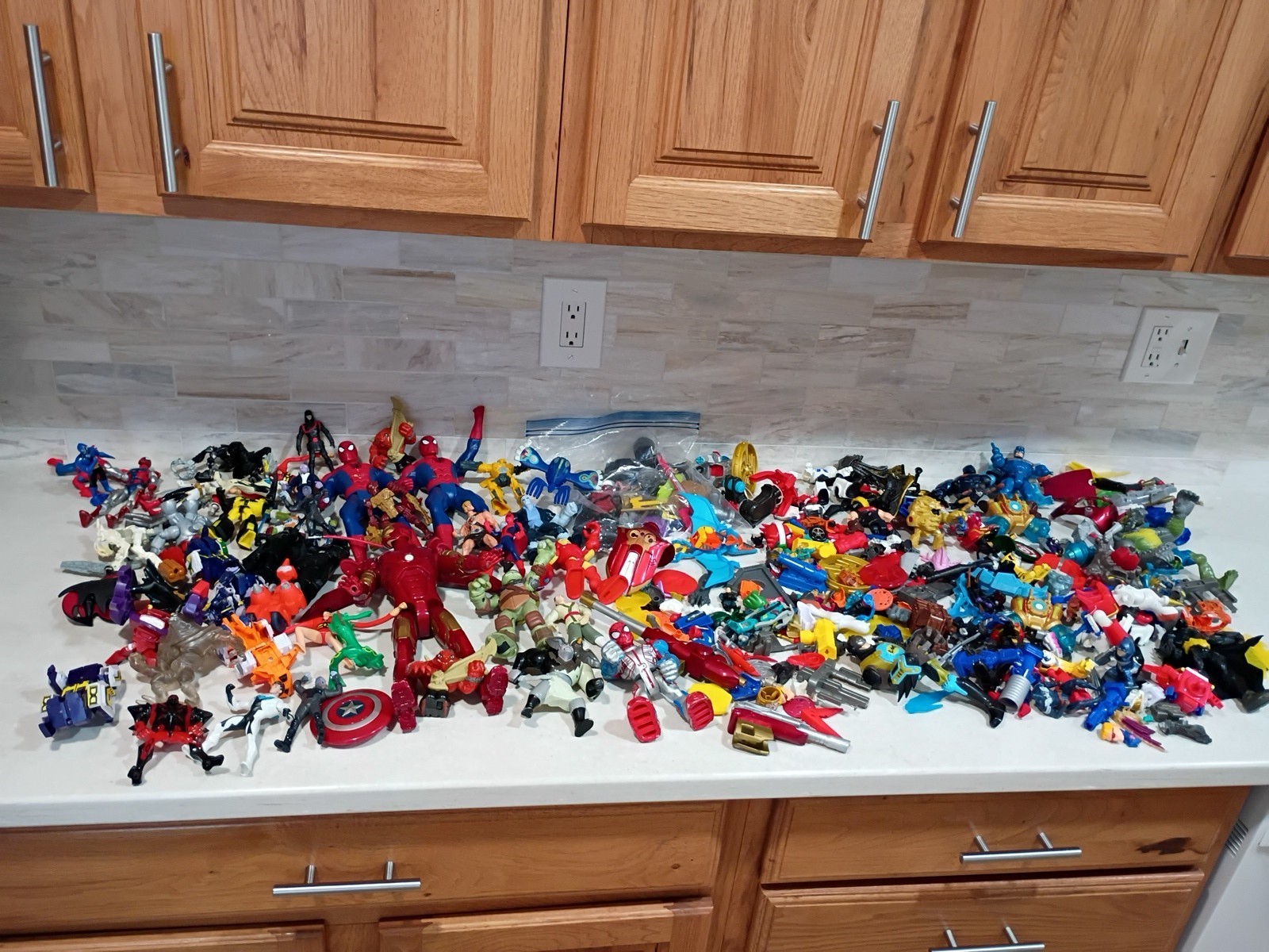 Lot Of Mixed Branded Action Figures And Accessories 6 Lbs Total